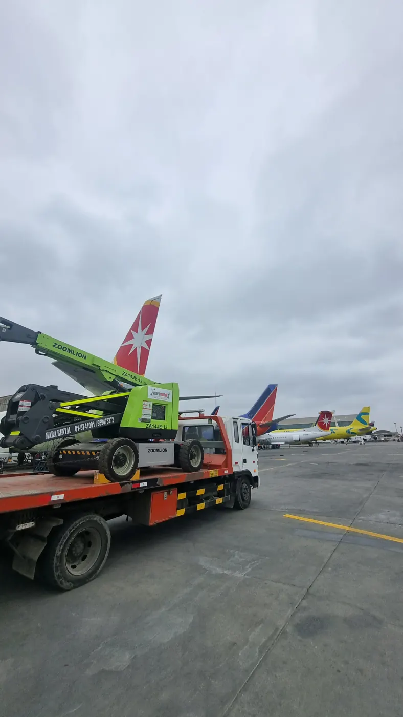 Manlift de Fapmelsa en Aeropuerto Jorge Chávez